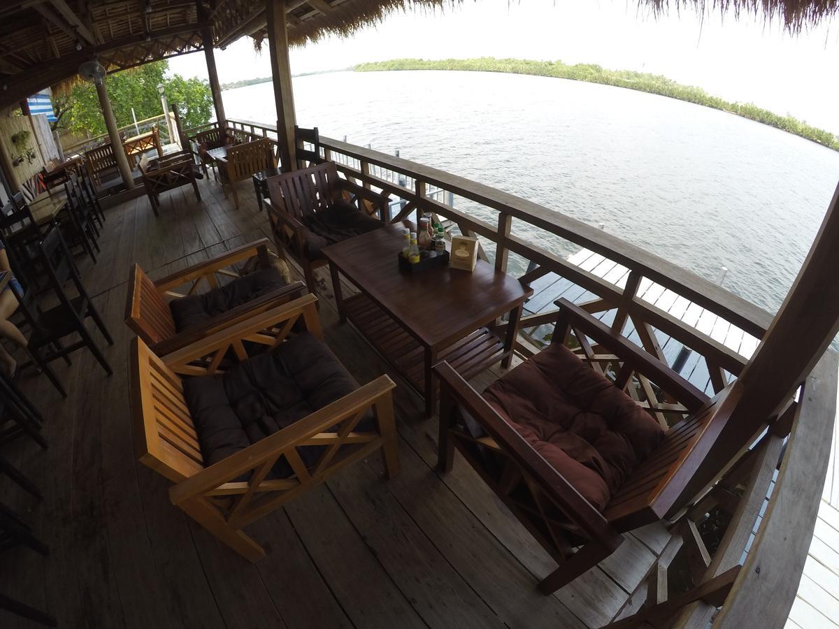 Salty River Resort Kampot Buitenkant foto